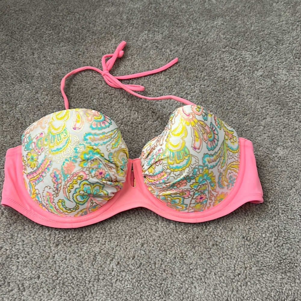 Victoria’s Secret Bikini Top